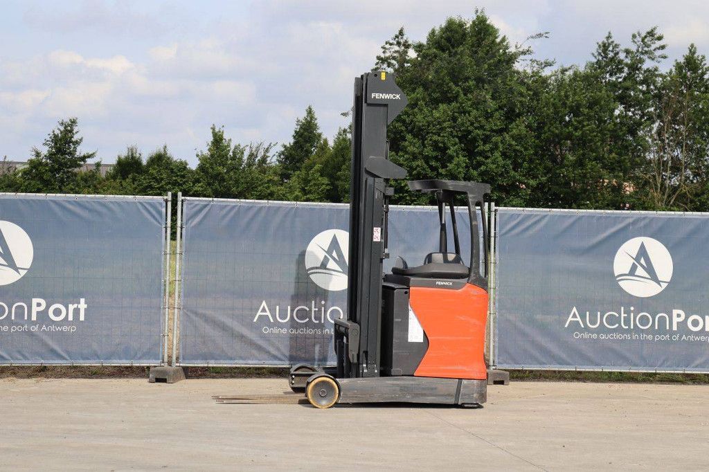 Fenwick-Linde R14-01 Electric Reach Truck 1400kg 8.6m 2019