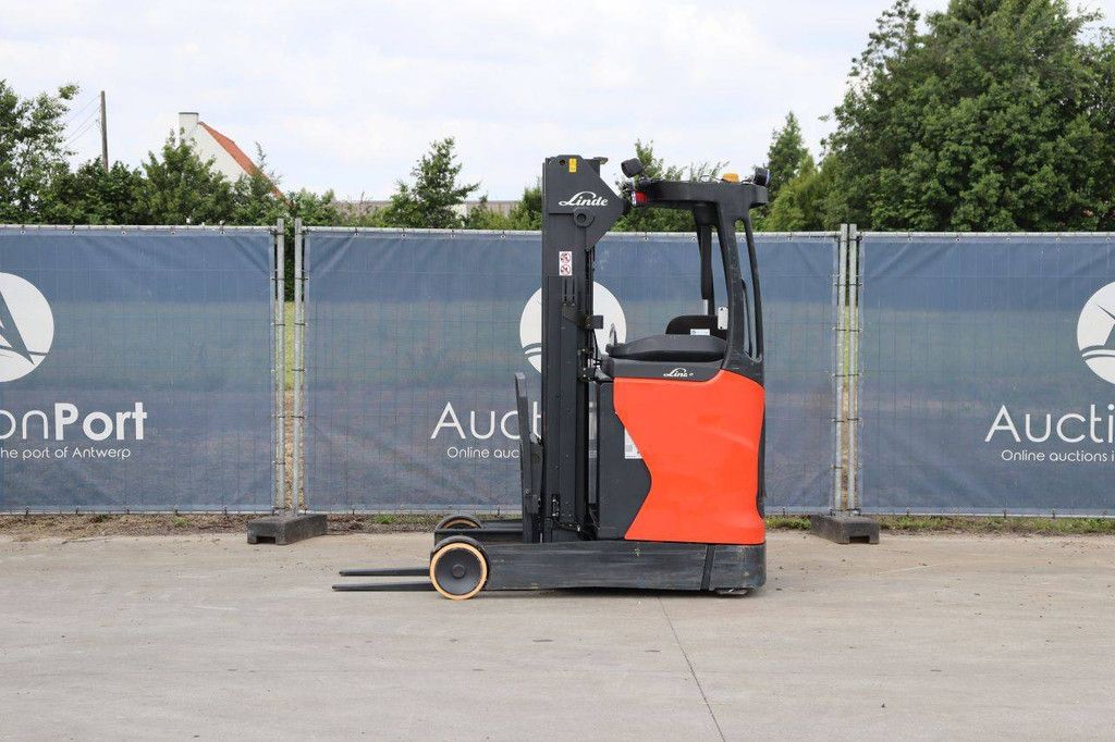 Linde R14-01 Electric Reach Truck 1400kg 8.6m 2015