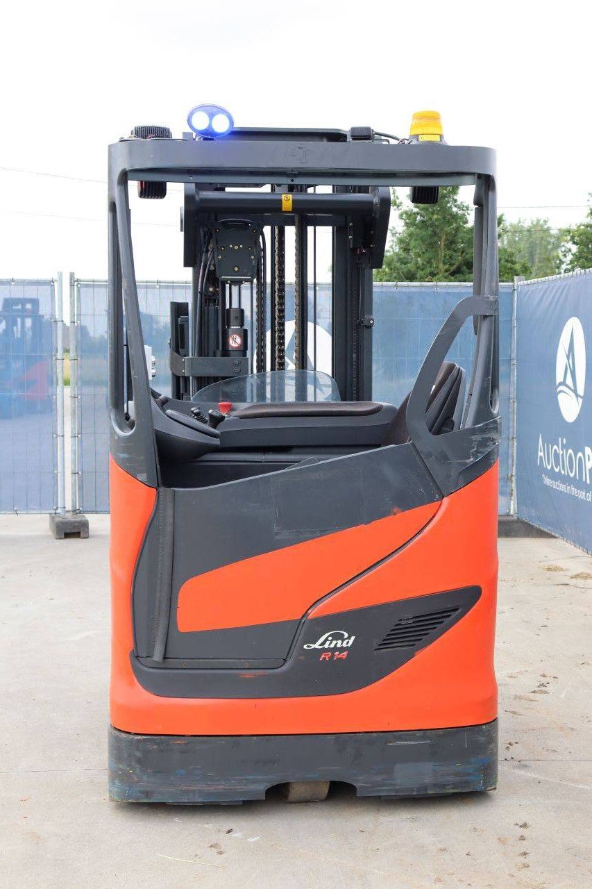 Linde R14-01 Electric Reach Truck 1400kg 8.6m 2015