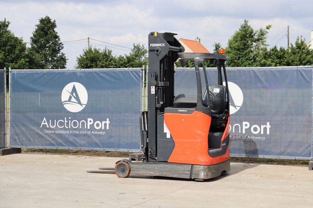 Fenwick-Linde R14-01 Electric Reach Truck 1400kg 8.6m 2021