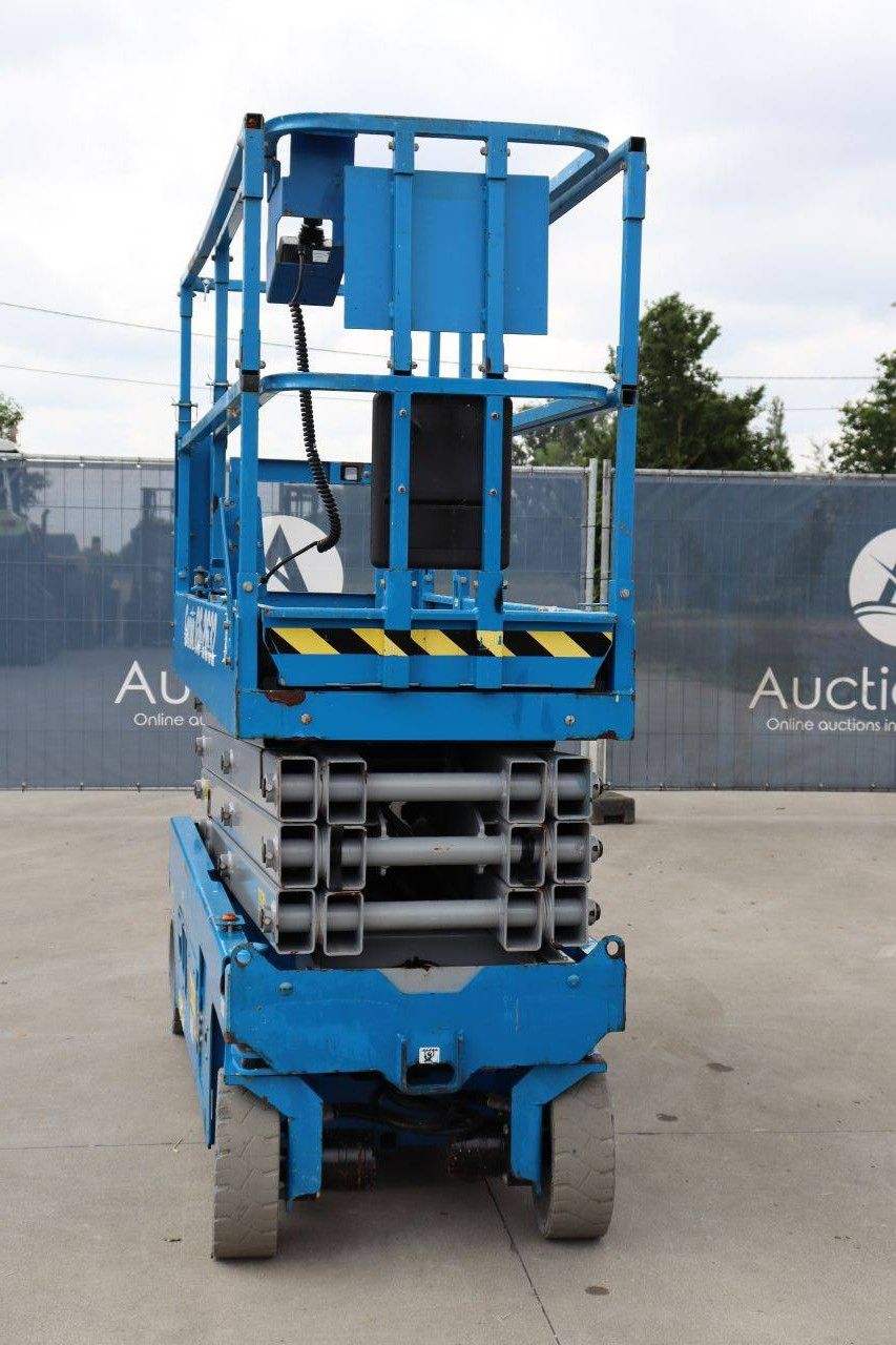 Schaarhoogwerker Genie GS-2632 Elektrisch 9.9m 2017