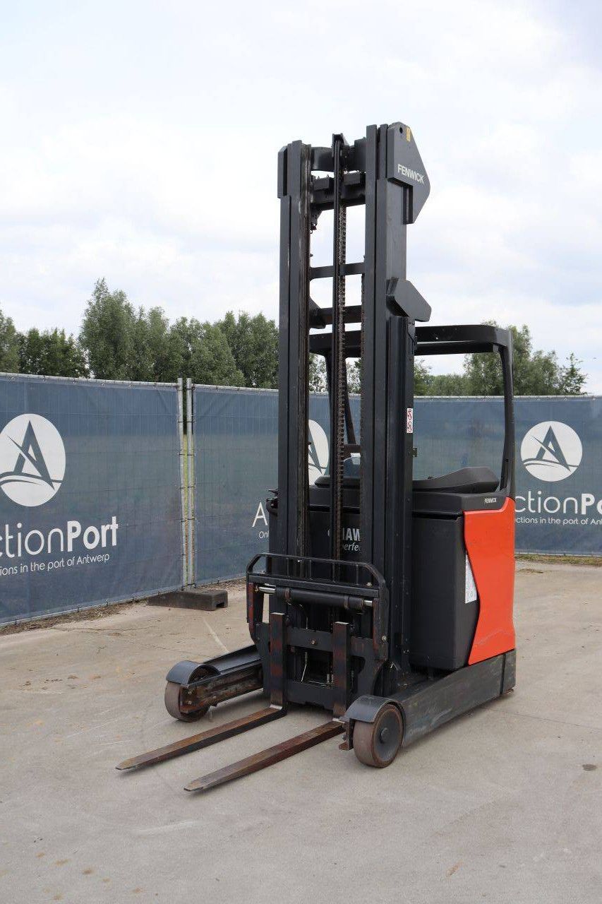 Fenwick-Linde R14-01 Electric Reach Truck 1400kg 8.6m 2017