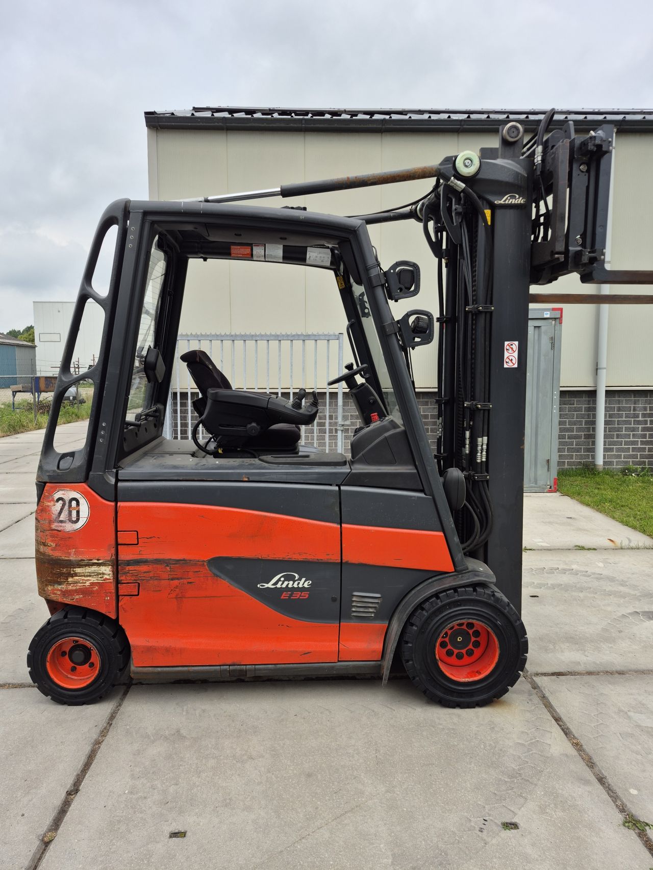 Linde E35HL-01 triplex sideshift vorkversteller bj 2015