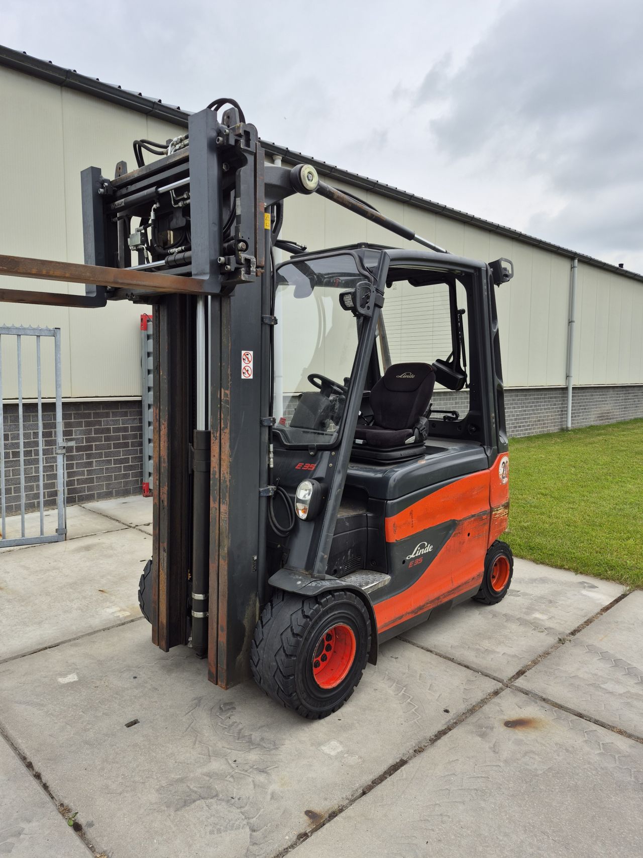 Linde E35HL-01 triplex sideshift vorkversteller bj 2015