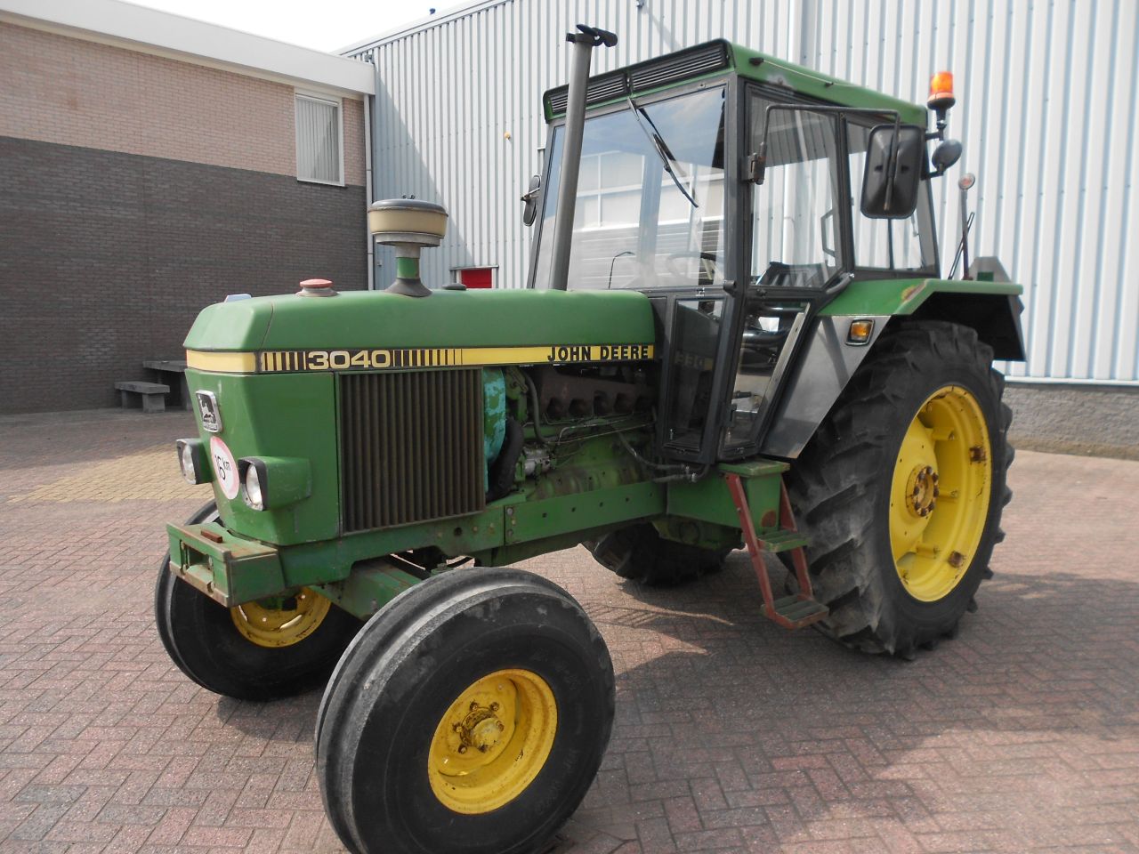 John deere 3040 vce