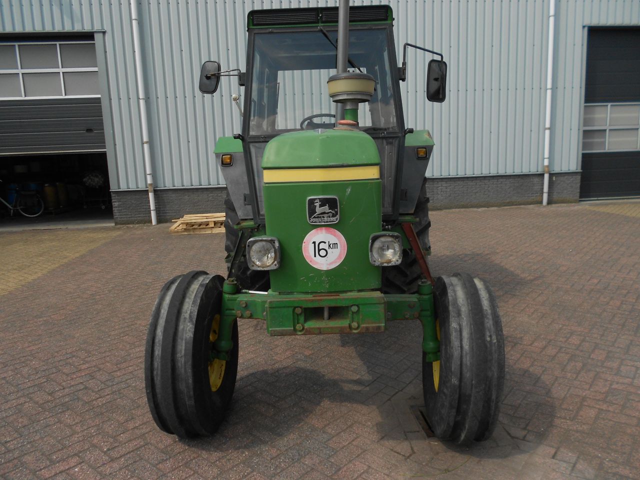 John deere 3040 vce