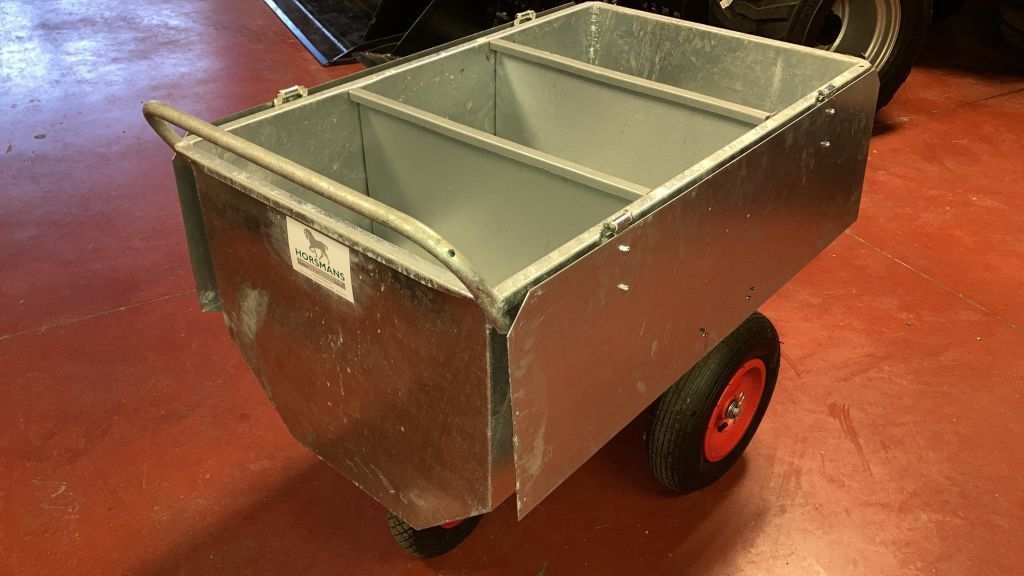 Horsmans verzinkte Voerwagen Voerkar