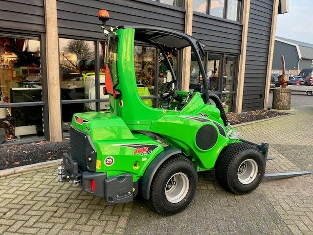 Neuer Avant 530TDL+ Lader mit Gewicht von 1540 Kgs
