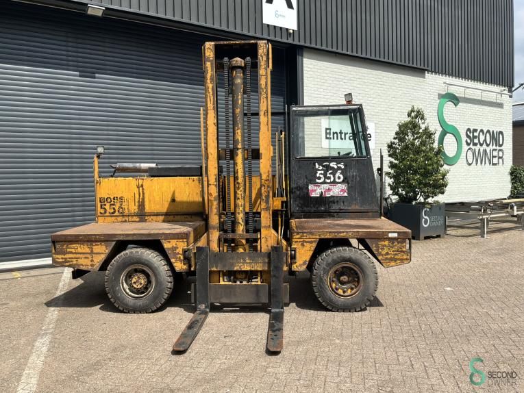 Seitenlader Diesel Boss 556-MK5