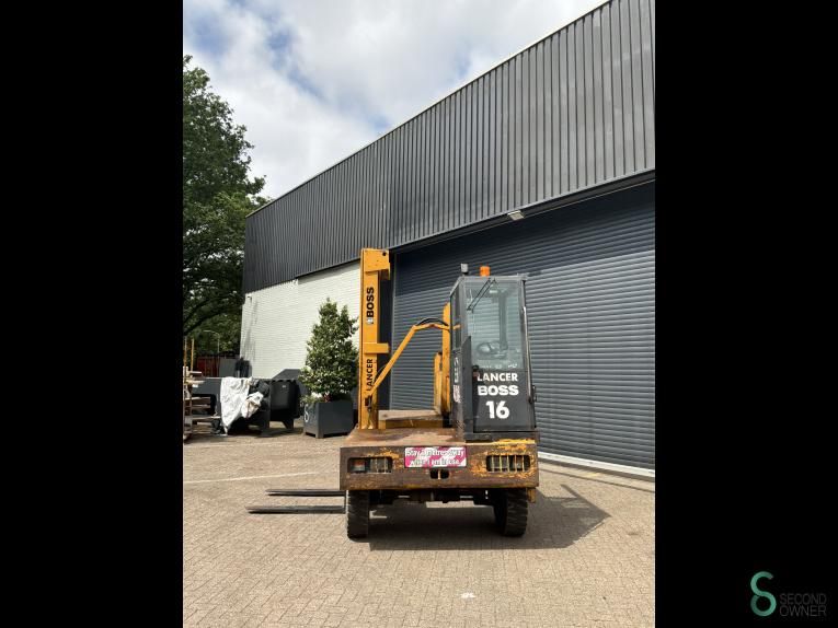 Seitenlader Diesel Boss 556-MK5