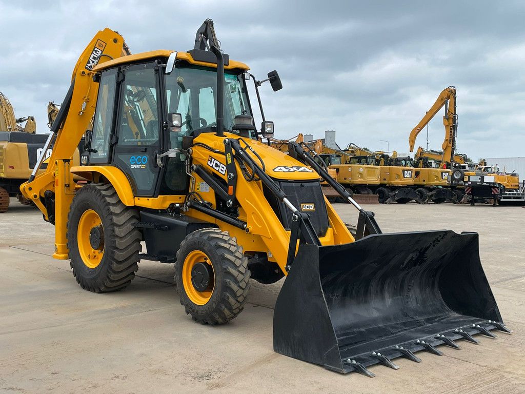 JCB 3DX