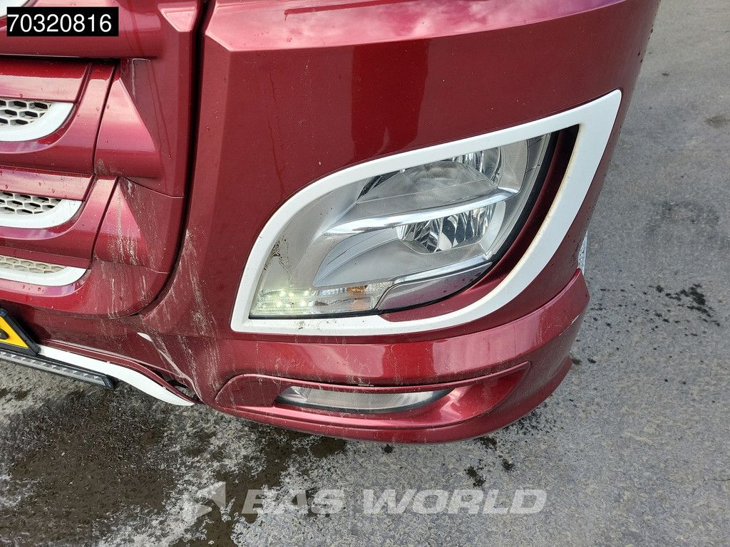 DAF XF XF 530 4X2 Special Interior! NL-Truck APK Retarder 2x Tanks ACC Special Interior!
