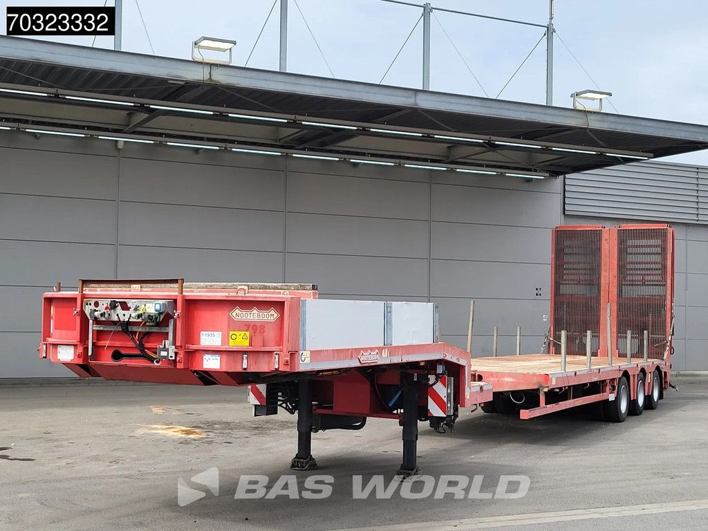 Nooteboom MCO-48-03V 3 Achsen Extendable 3xSteering APK 04/27 Ramps