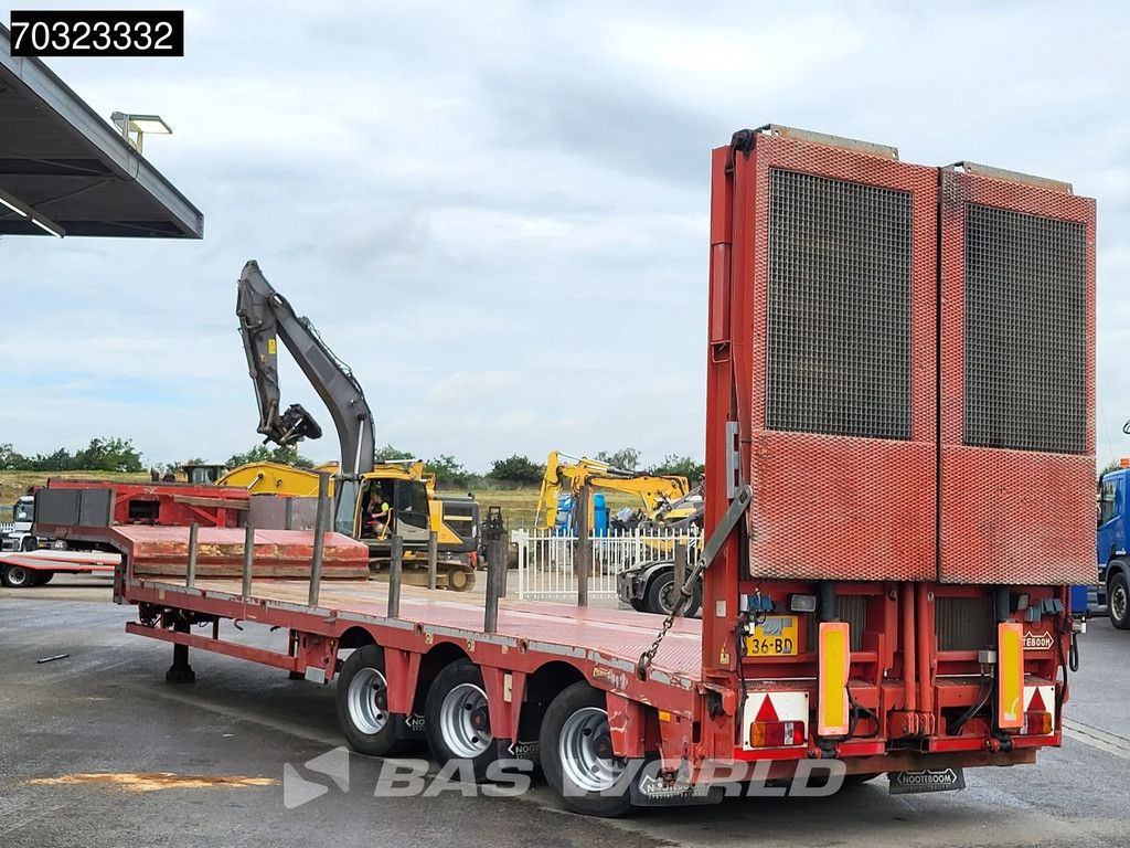 Nooteboom MCO-48-03V 3 Achsen Extendable 3xSteering APK 04/27 Ramps