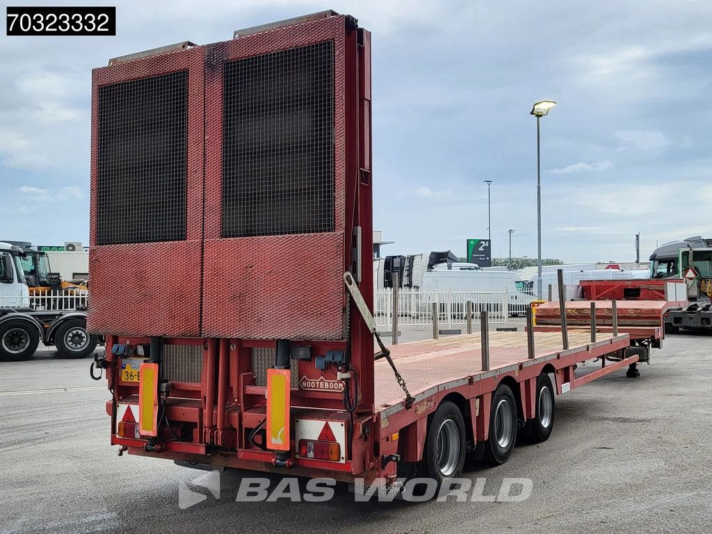 Nooteboom MCO-48-03V 3 Achsen Extendable 3xSteering APK 04/27 Ramps