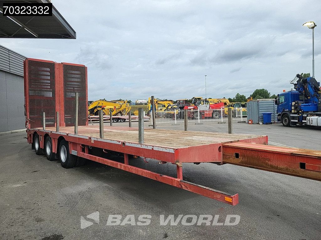 Nooteboom MCO-48-03V 3 Achsen Extendable 3xSteering APK 04/27 Ramps