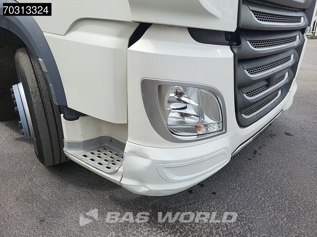 DAF XF 480 4X2 2x Tanks Mega Standklima