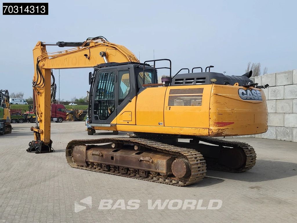 Case CX300 D