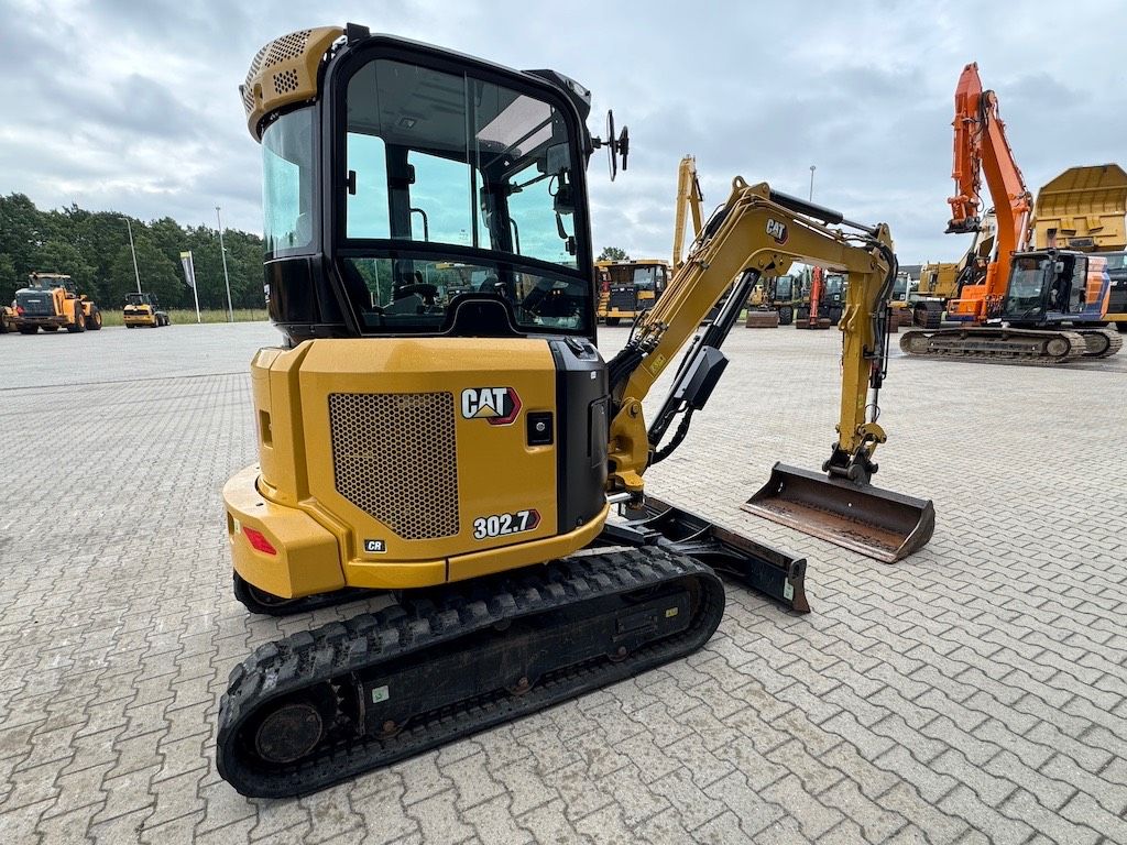 CAT 302.7 CR A/C