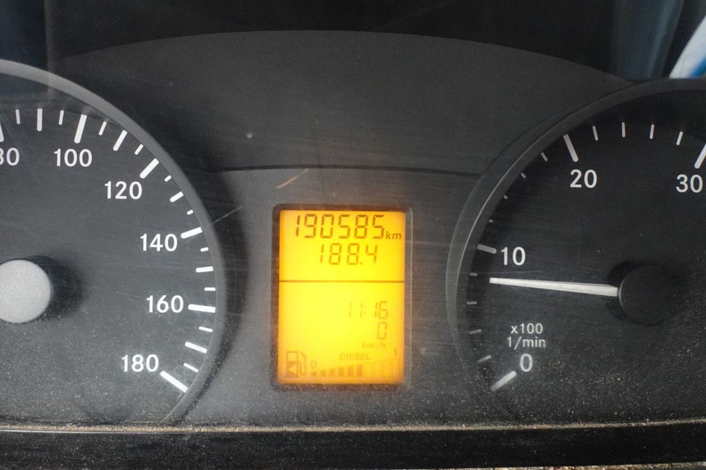 Mercedes-Benz Sprinter 213 2.2 CDI 325 190585 km 3 zits