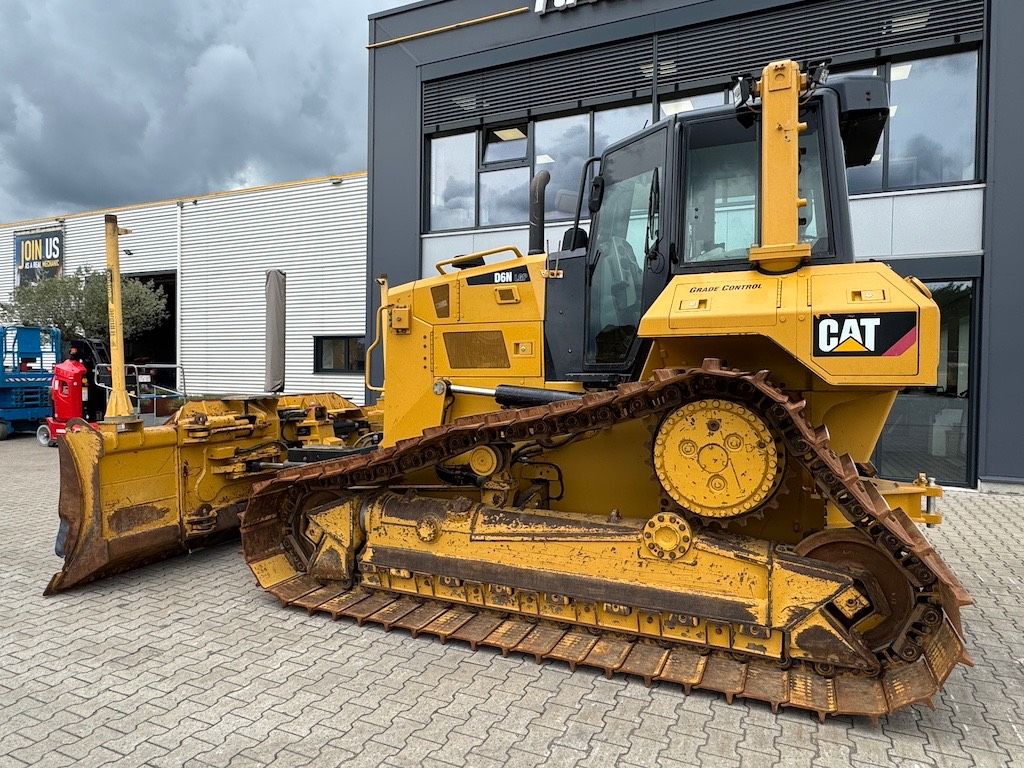CAT D 6 N LGP