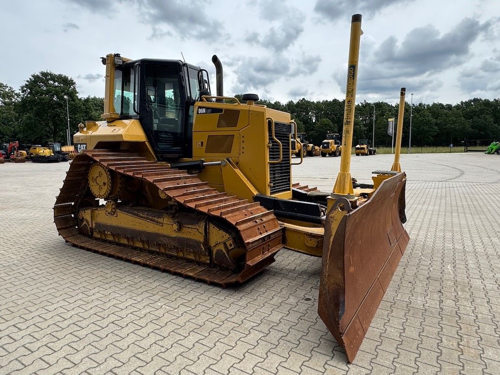 CAT D 6 N LGP