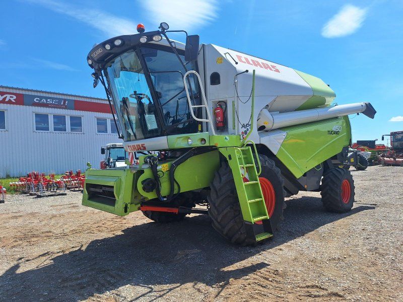 Claas Tucano 450