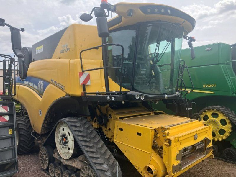 New Holland CR 9.80