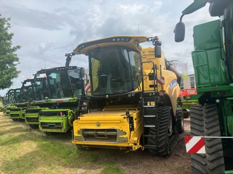 New Holland CR 9.80