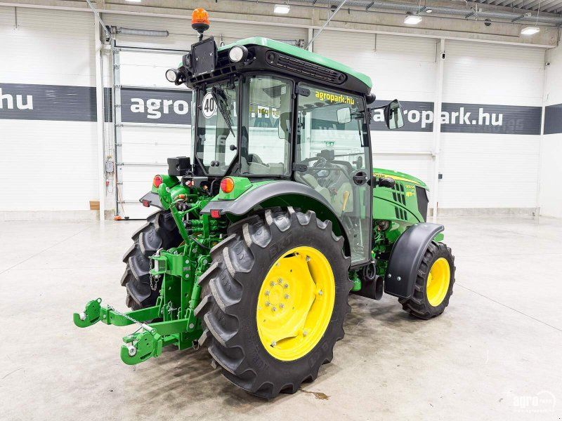 John Deere 5105GN 24/12 electro-hydraulic Hi-Lo transmission, 40 km/h, narr