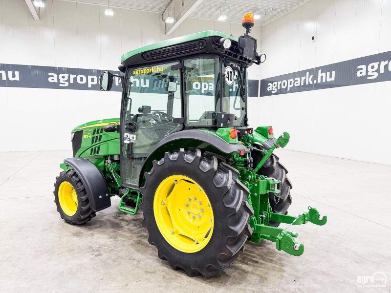 John Deere 5105GN 24/12 electro-hydraulic Hi-Lo transmission, 40 km/h, narr