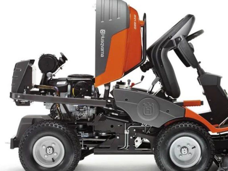 Husqvarna Rider R 216 T AWD
