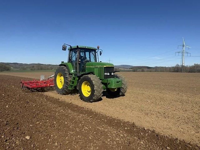 John Deere 7800