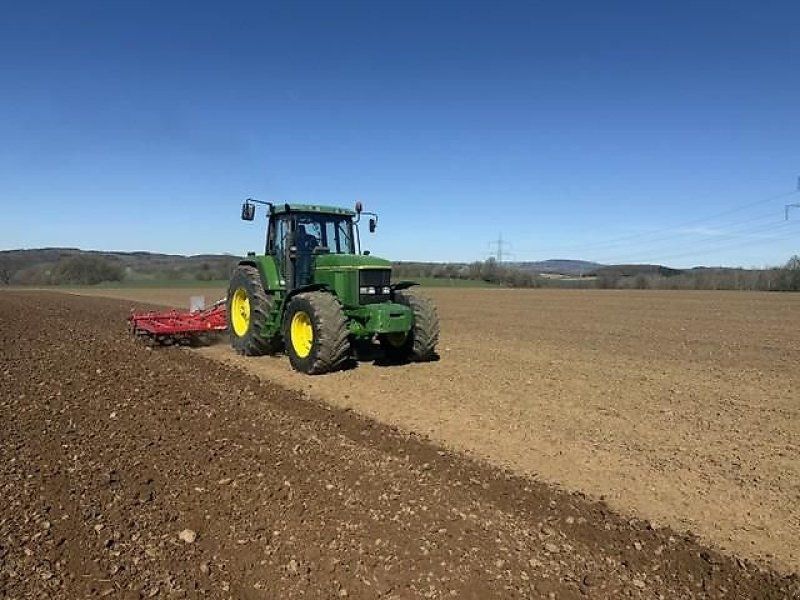 John Deere 7800