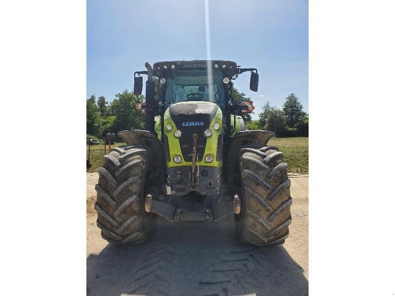 Claas AXION 830