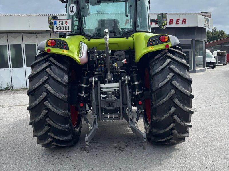 Claas Arion 450