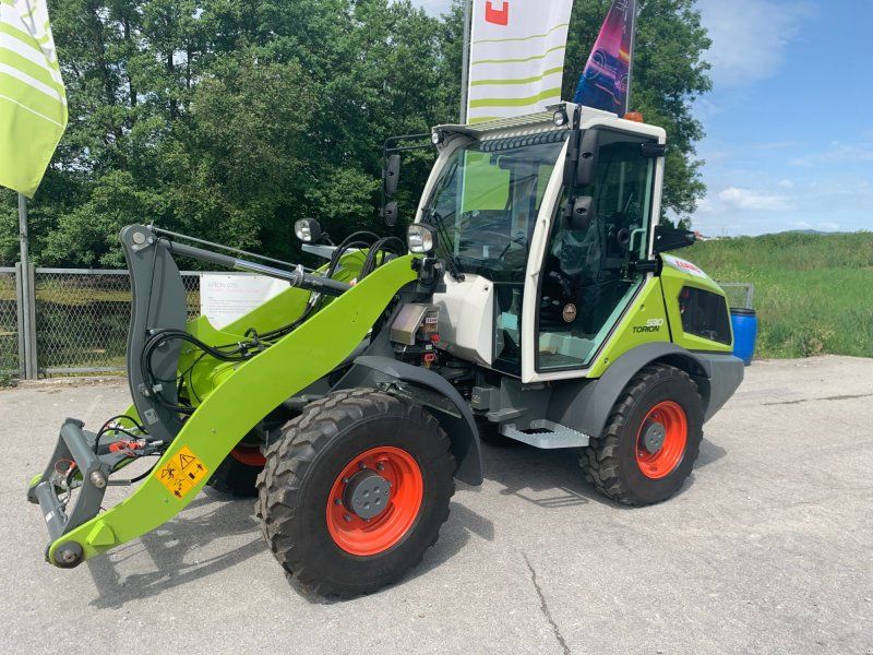Claas Torion 530