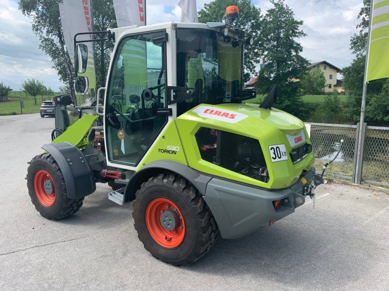 Claas Torion 530