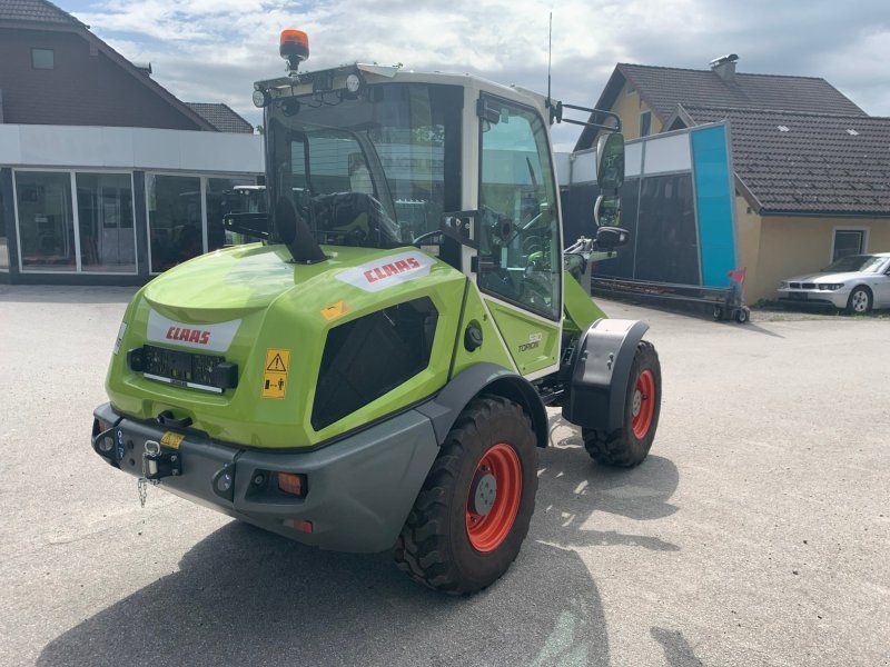 Claas Torion 530