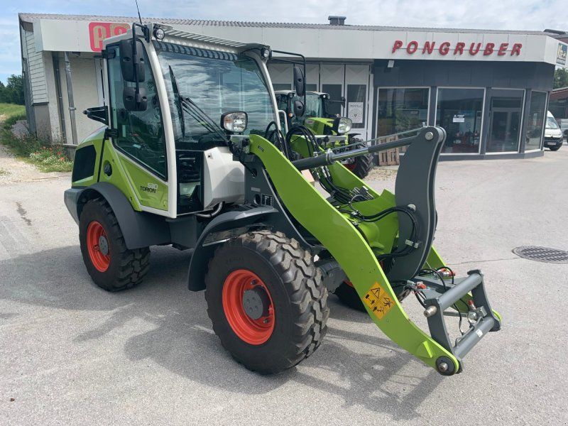 Claas Torion 530