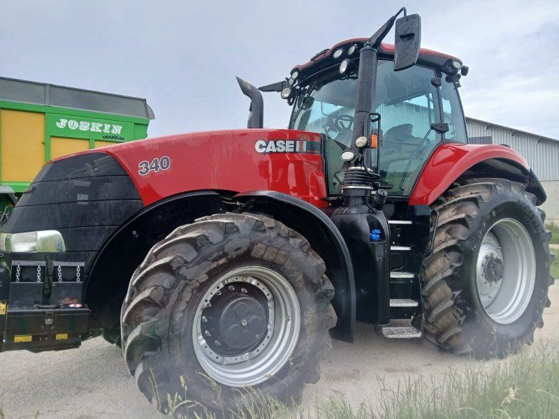 Case IH Magnum 340
