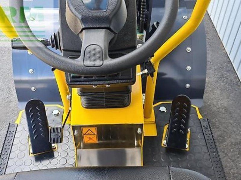 Eurotrac w11