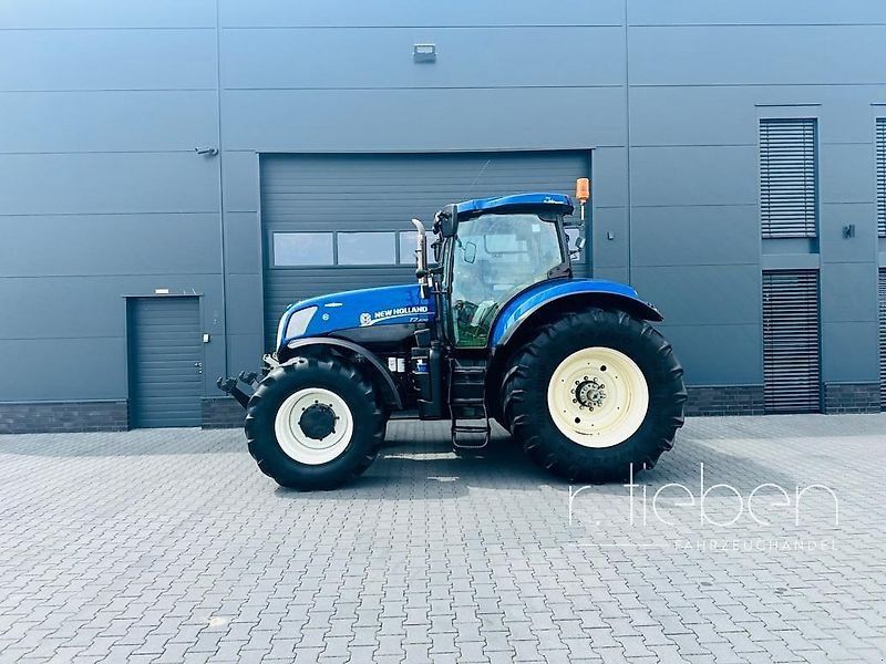 New Holland T7.270 AC AutoCommand ( T7.220 / T7.250 / T7.260 )