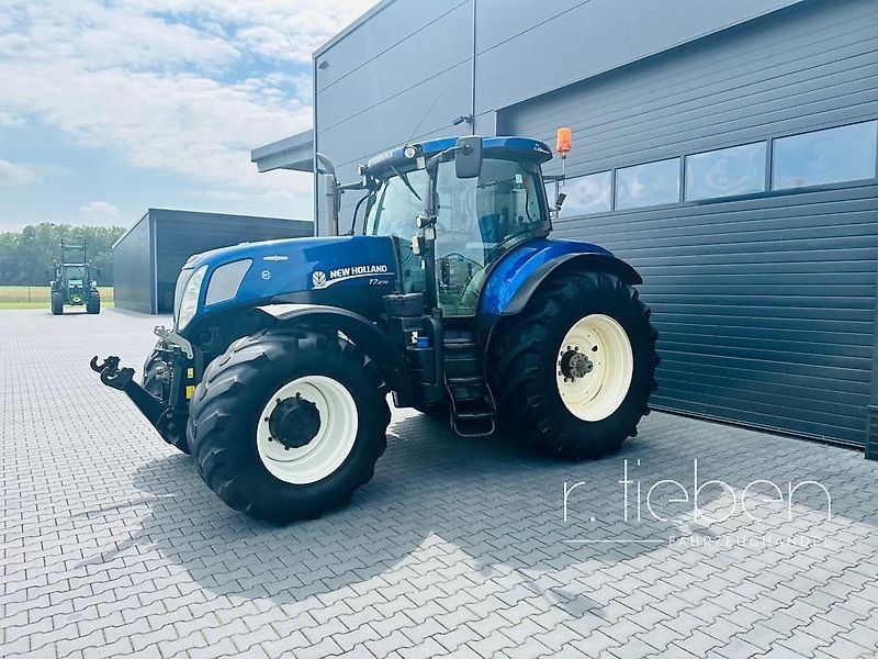 New Holland T7.270 AC AutoCommand ( T7.220 / T7.250 / T7.260 )