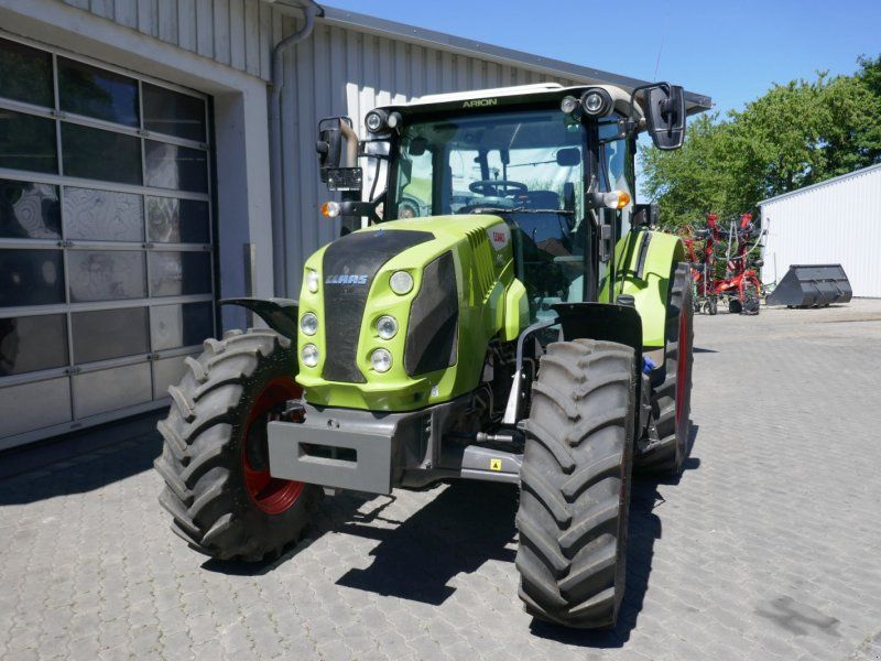 Claas Arion 440
