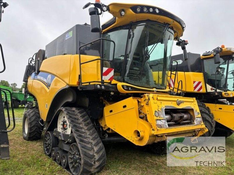 New Holland CR 9.90 RAUPE