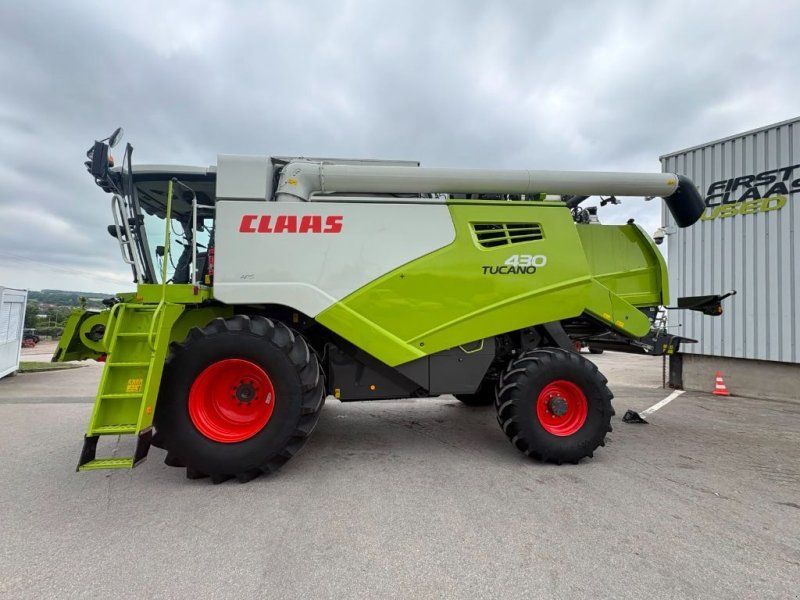 Claas TUCANO 420