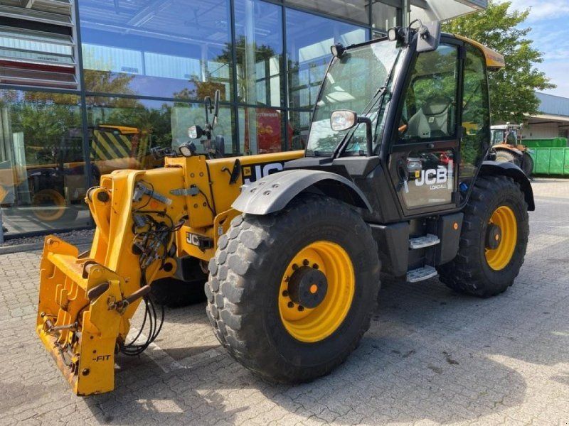 JCB 560-80 AGRI SUPER