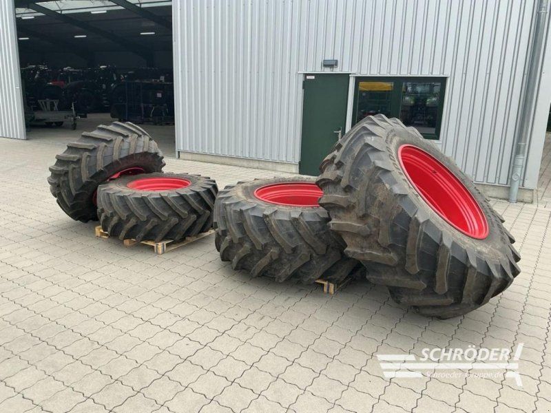 Fendt 2X 600/70 R30 | 2X 710/70 R42 TRELLEBORG