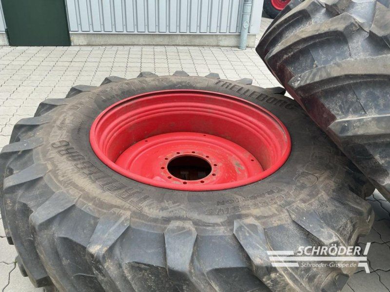 Fendt 2X 600/70 R30 | 2X 710/70 R42 TRELLEBORG